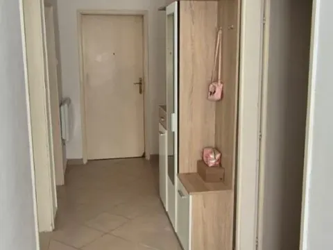 Rent, two bedroom apartment, 100m², Marići, Tivat - image 5