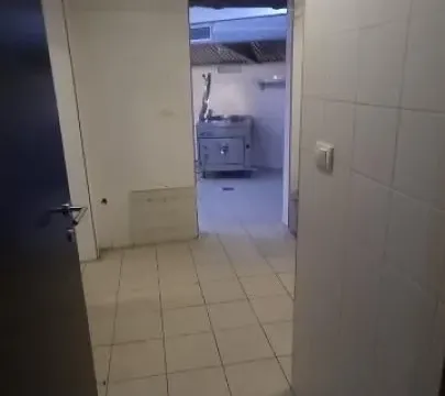 Rent, office space, 240m², Vukov Spomenik, Zvezdara Sve Podlokacije - image 15