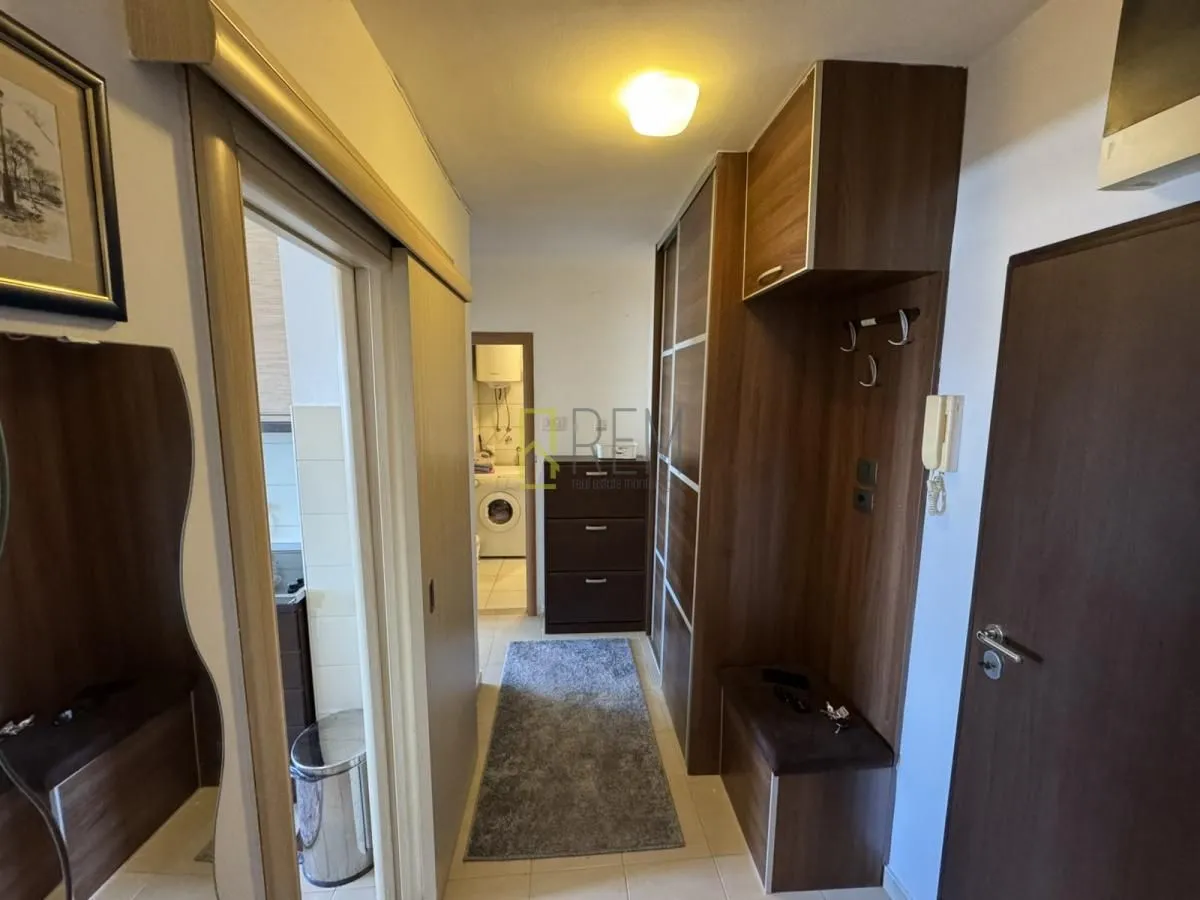 Rent, one bedroom apartment, 54m², Blok 9, Podgorica