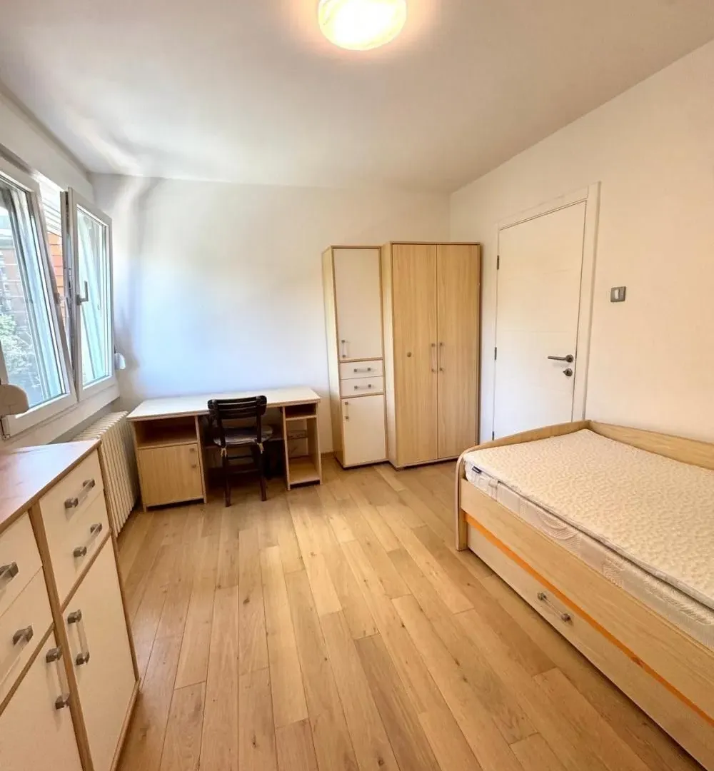 Rent, four bedroom apartment, 94m², Lion, Zvezdara Sve Podlokacije