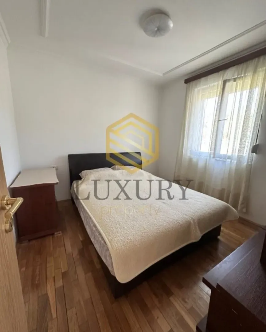 Rent, house, 160m², Donja Gorica, Podgorica