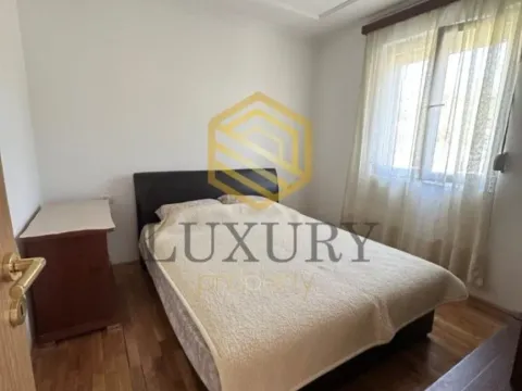 Izdavanje, kuća, 160m², Donja Gorica, Podgorica - image 10