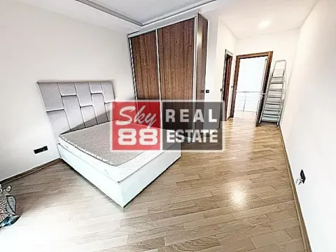 Rent, apartment, 330m², Savski Venac, Beograd - image 13