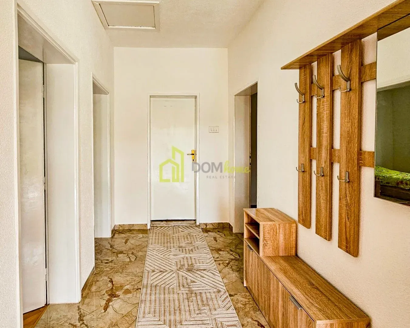 Rent, house, 100m², Zlatica, Podgorica