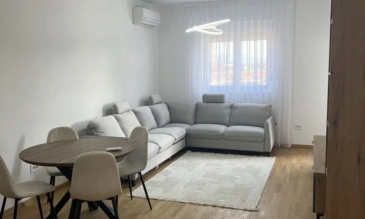 Izdavanje, jednosoban stan, 47m², Stari Aerodrom, Podgorica