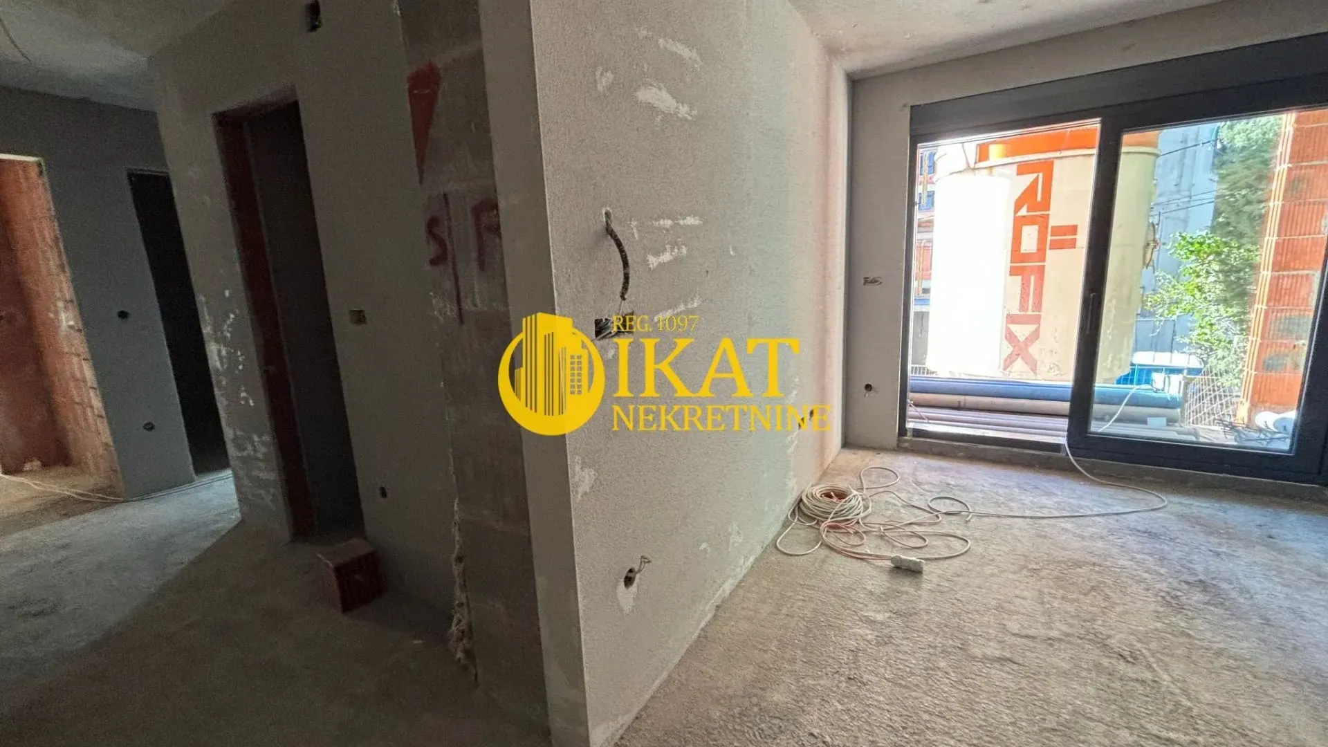 Prodaja, trosoban stan, 57m², Banovo Brdo, Beograd