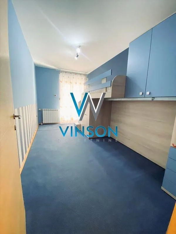 Izdavanje, trosoban stan, 98m², Centar, Novi Sad