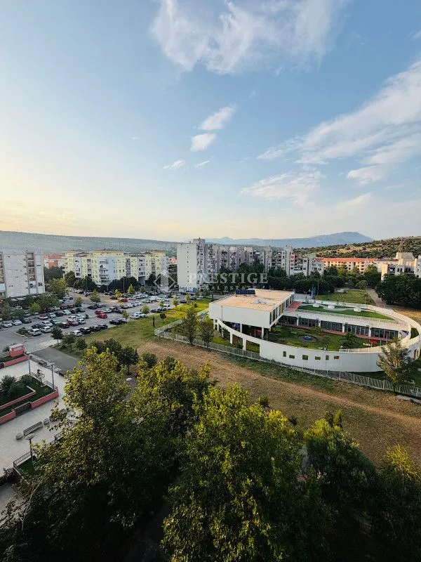 Izdavanje, jednosoban stan, 47m², Blok 6, Podgorica
