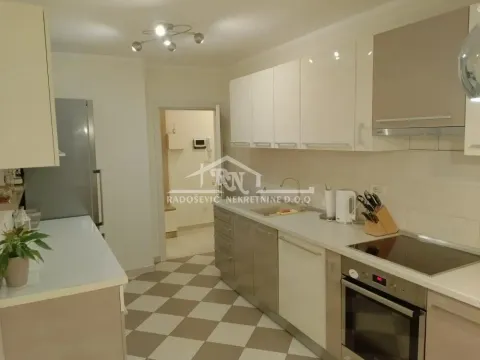 Izdavanje, dvosoban stan, 51m², Stari Grad, Beograd - image 17