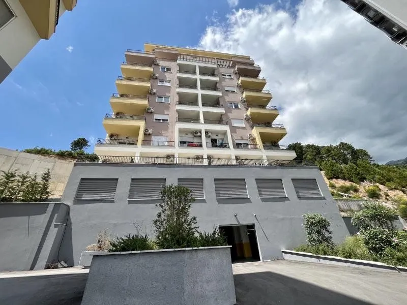 Prodaja, jednosoban stan, 63m², Dubovica, Budva