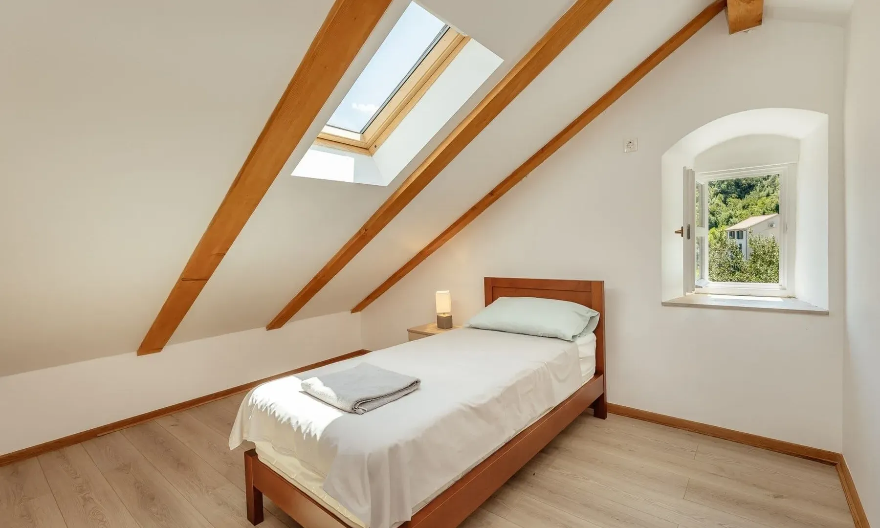 Sale, house, 800m², Prčanj, Kotor