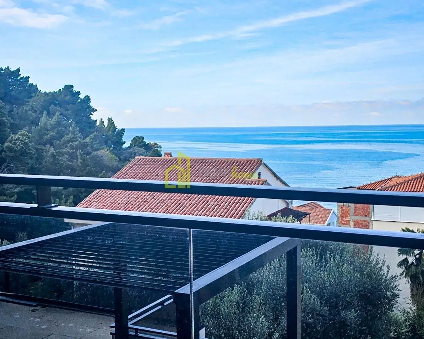 Sale, two bedroom apartment, 78m², Sveti Stefan, Budva