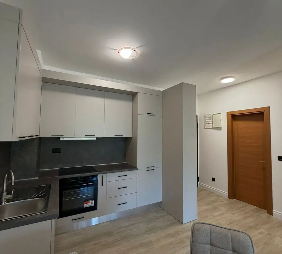 Rent, one bedroom apartment, 50m², Radanovići, Kotor