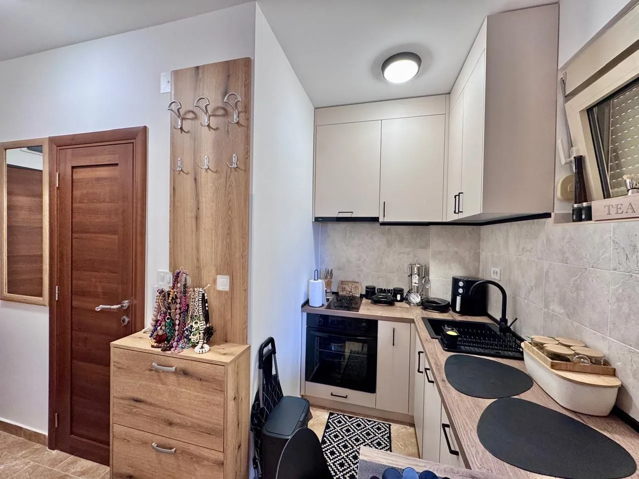 Sale, studio apartment, 23m², Centar, Budva