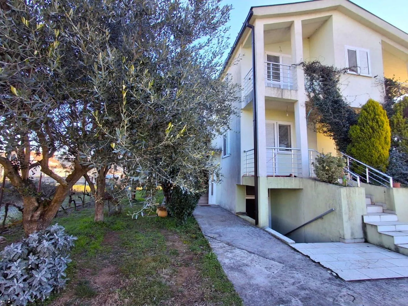 Rent, office space, 82m², Dahna, Podgorica