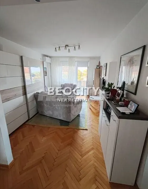 Sale, apartment, 60m², Karaburma, Palilula Sve Podlokacije