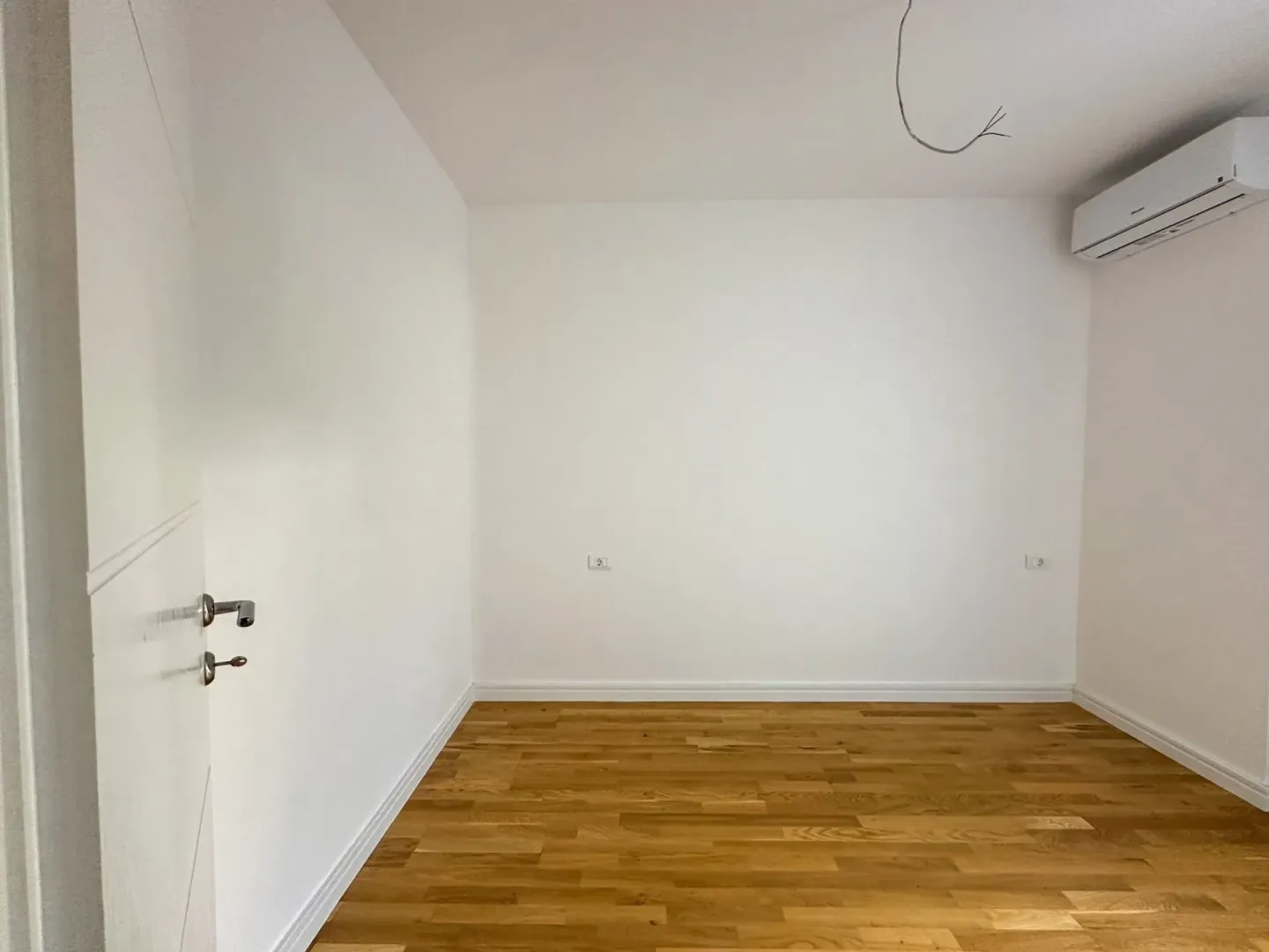 Prodaja, dvosoban stan, 52m², Bečići, Budva
