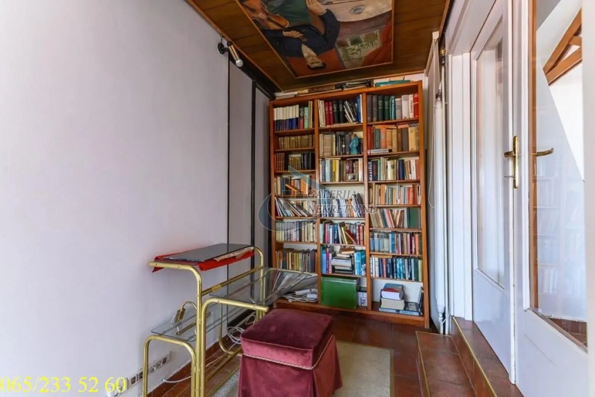 Izdavanje, trosoban stan, 96m², Lion, Zvezdara Sve Podlokacije