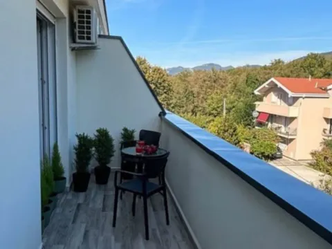 Prodaja, jednosoban stan, 32m2, Radanovići, Kotor