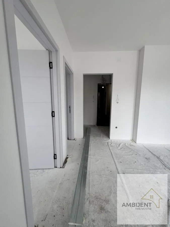 Prodaja, dvosoban stan, 53m², Novi Banovci, Stara Pazova