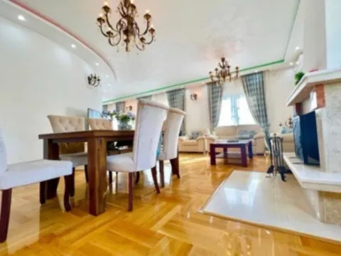 Rent, house, 400m², Markovići, Budva - image 5