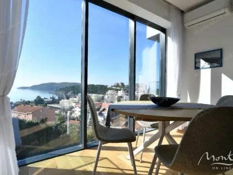 Prodaja, trosoban stan, 84m², Bečići, Budva - image 1