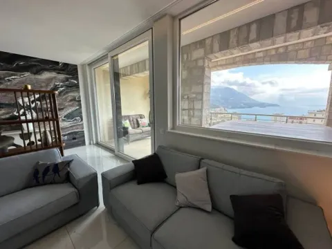 Sale, two bedroom apartment, 131m², Bečići, Budva - image 2