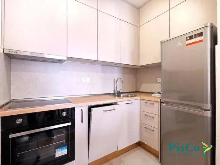 Izdavanje, jednosoban stan, 47m², Central Point, Podgorica