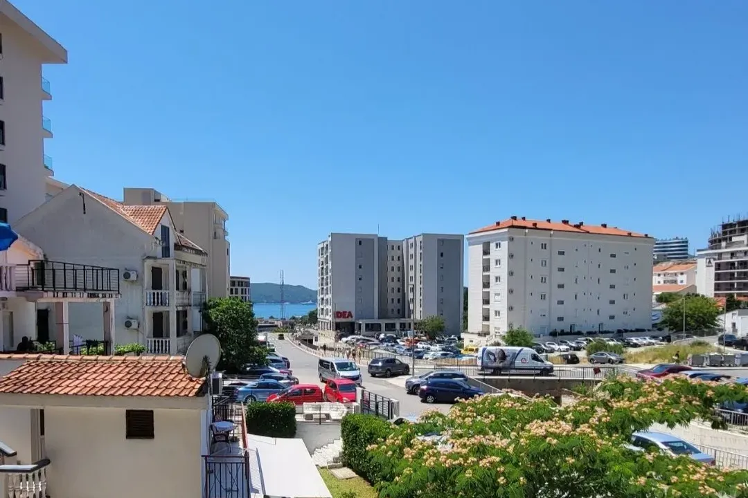 Sale, one bedroom apartment, 40m², Bečići, Budva