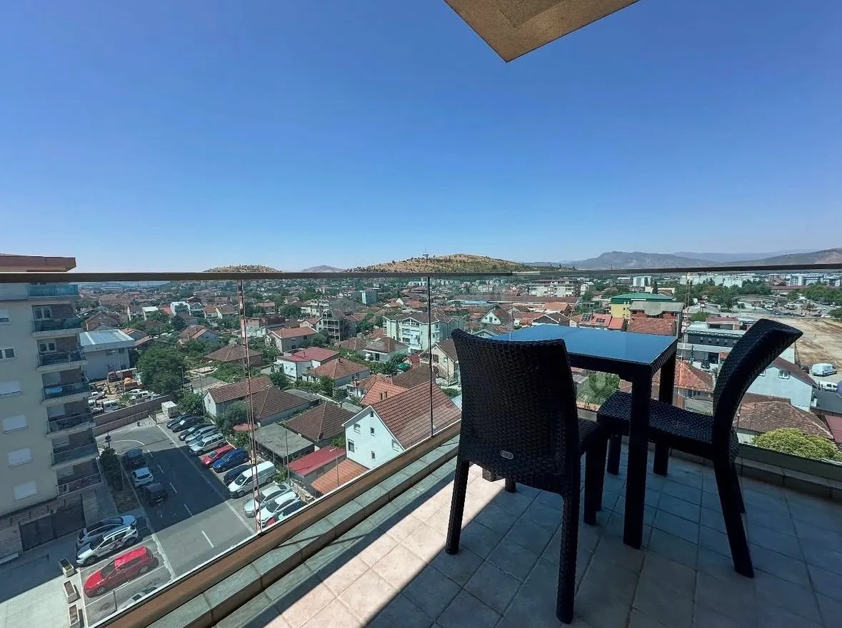 Izdavanje, dvosoban stan, 70m², Zabjelo, Podgorica