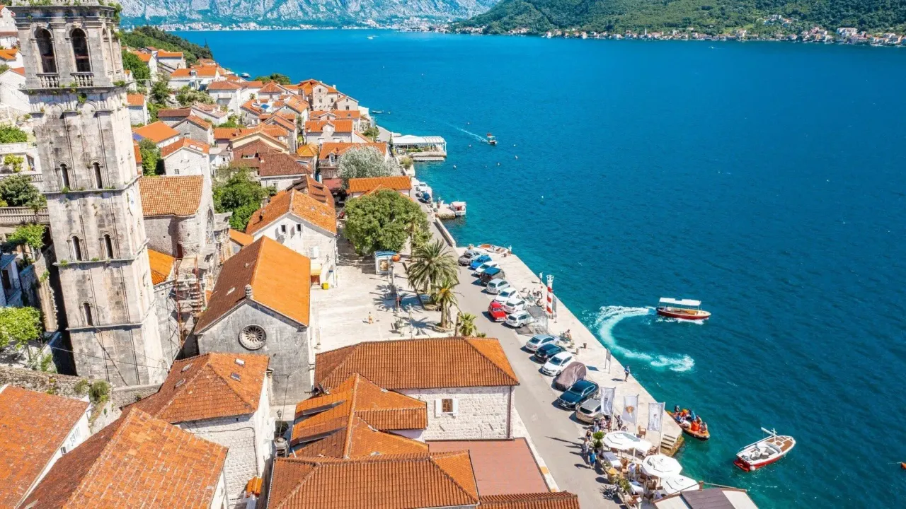 Rent, house, 100m², Perast, Kotor