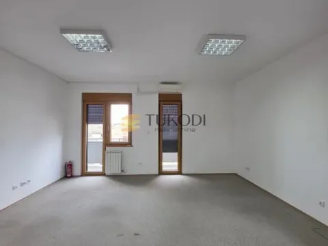Prodaja, stan, 352m², Centar, Novi Sad - image 32