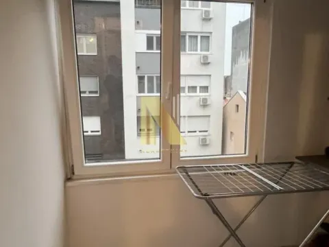Izdavanje, jednosoban stan, 39m², Centar, Novi Sad - image 11