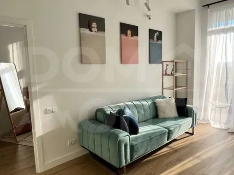 Izdavanje, jednosoban stan, 38m², Tivat, Crna Gora - image 1