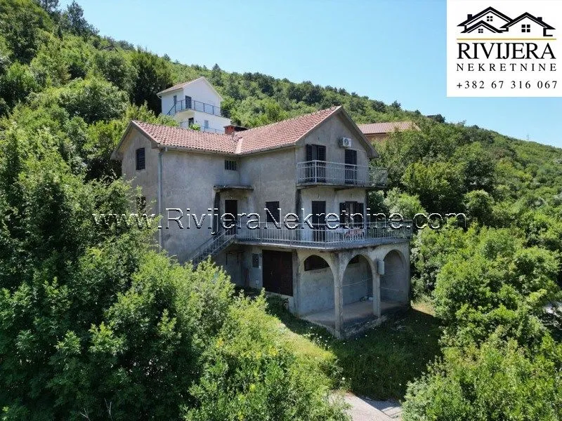 Sale, house, 230m², Zelenika, Herceg Novi