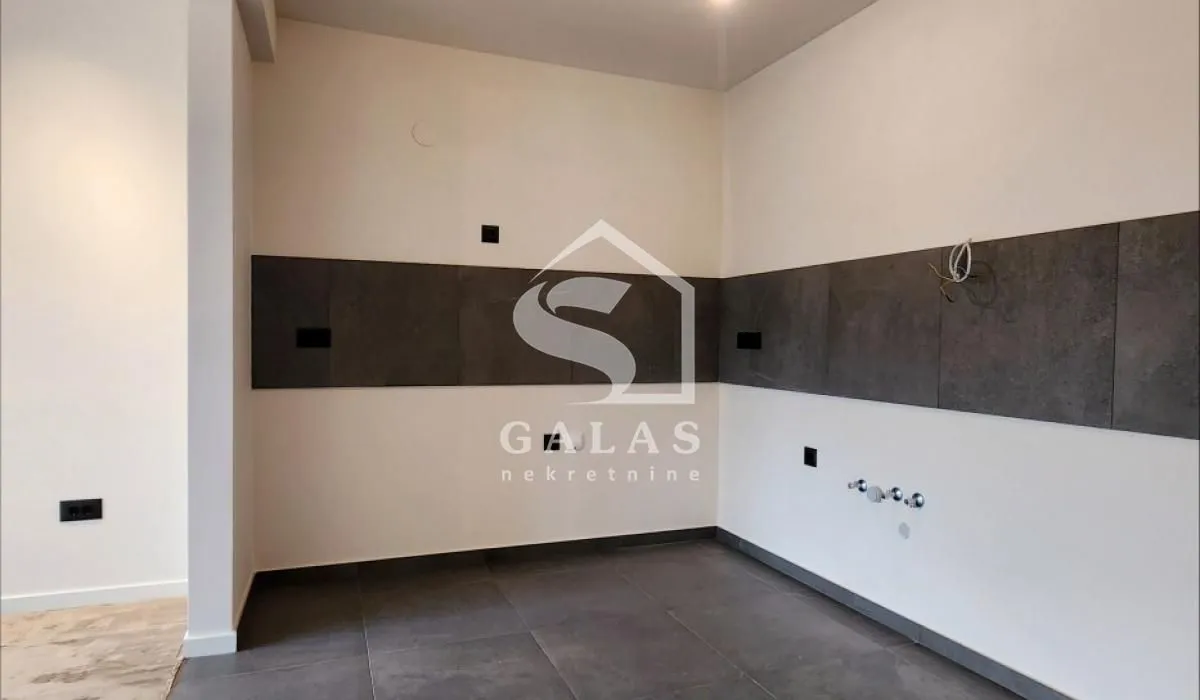 Sale, apartment, 43m², Lekino Brdo, Voždovac Sve Podlokacije