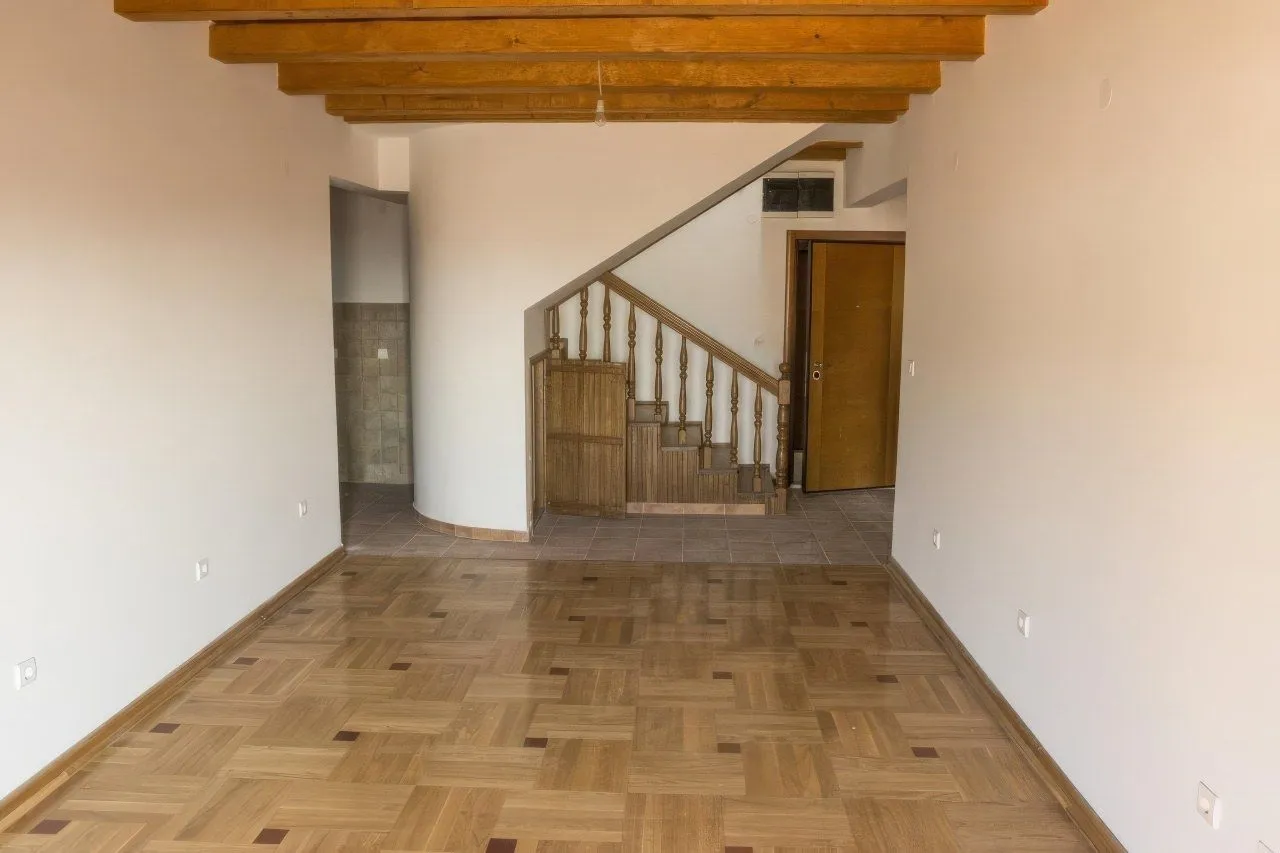 Sale, four bedroom apartment, 115m², Rozino, Budva
