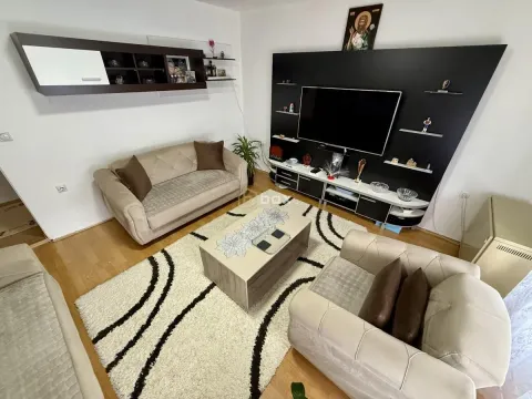 Prodaja, kuća, 200m², Durlan, Niš - image 8