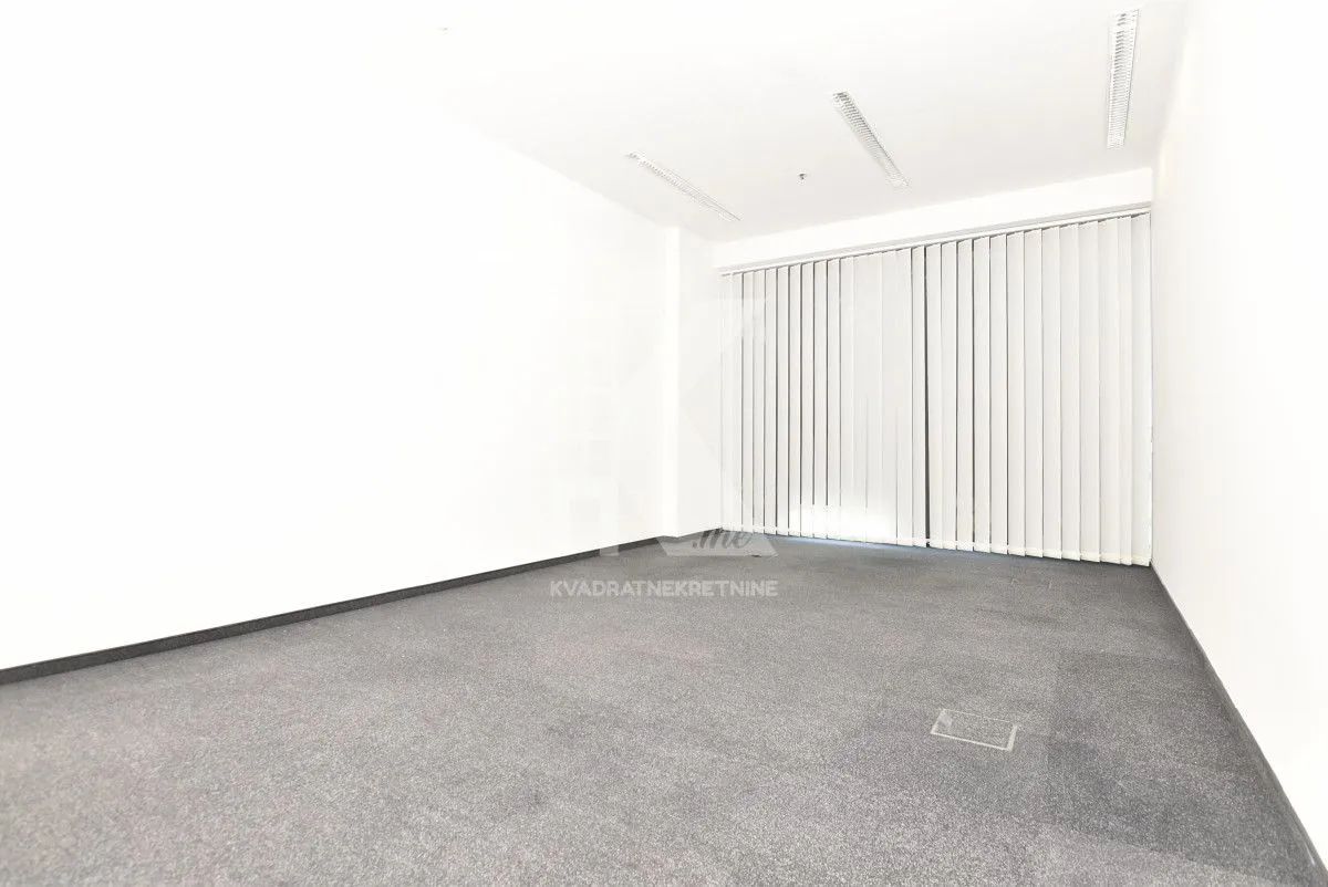 Rent, office space, 220m², Preko Morače, Podgorica
