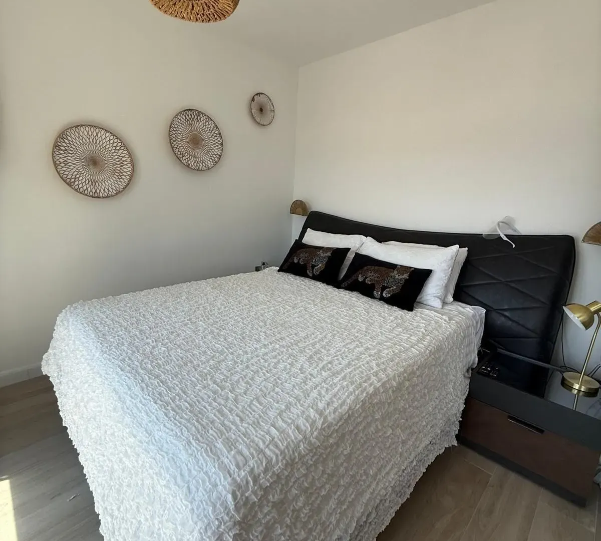 Prodaja, dvosoban stan, 70m², Kava, Tivat