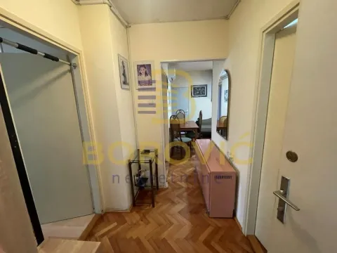 Rent, three bedroom apartment, 41m², Borča 1, Borča Sve Podlokacije - image 3