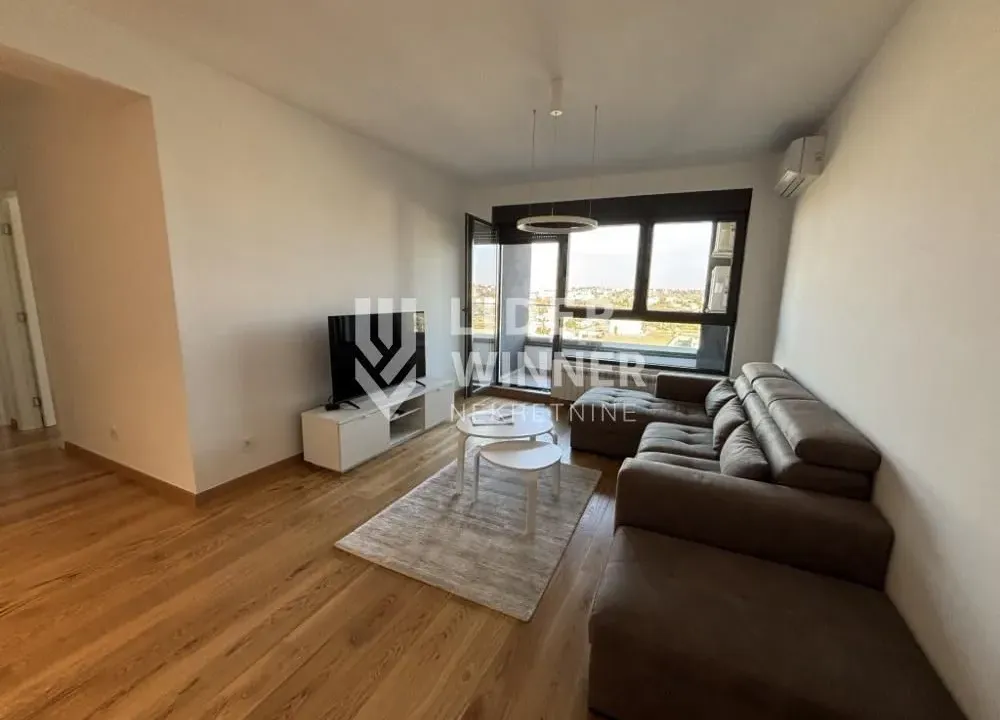 Izdavanje, trosoban stan, 84m², Voždovac Sve Podlokacije, Beograd