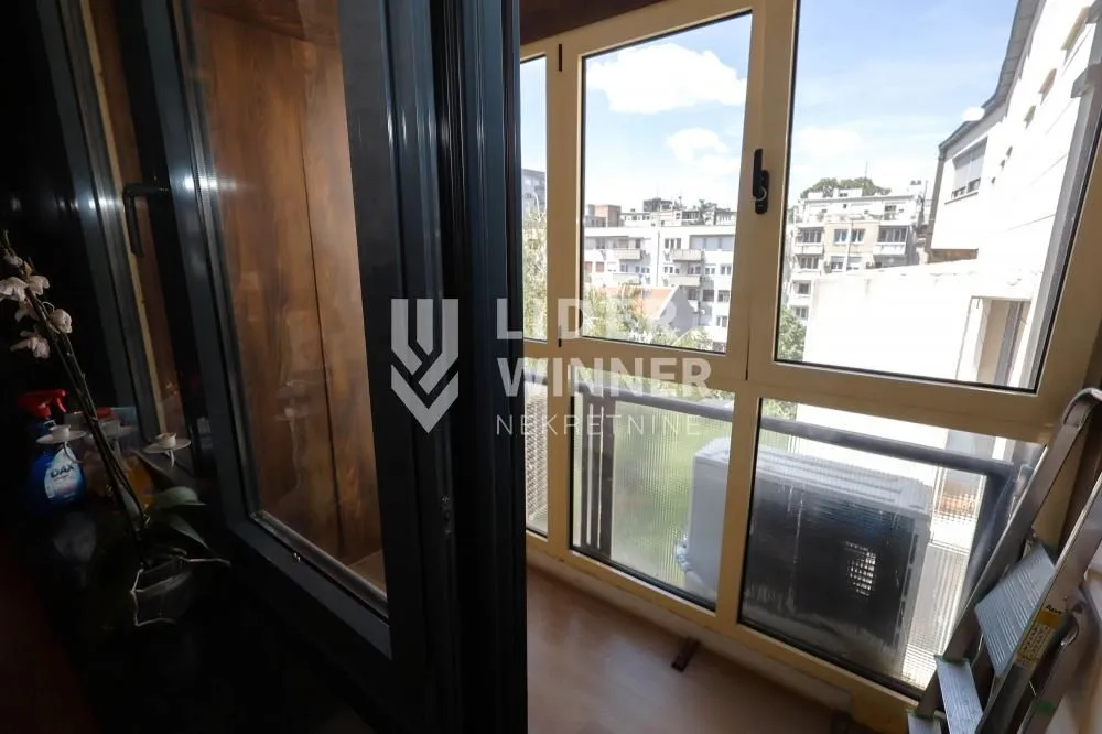 Sale, four bedroom apartment, 160m², Vračar Centar, Vračar Sve Podlokacije