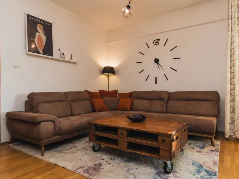 Rent, two bedroom apartment, 67m², Blok 9, Podgorica - image 19