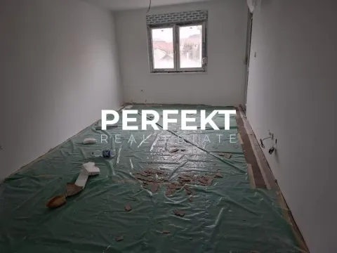 Prodaja, dvosoban stan, 47m², Centar, Pančevo - image 6