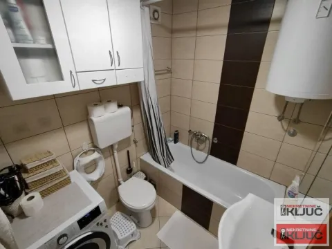 Prodaja, dvosoban stan, 42m², Grbavica, Novi Sad Sve Podlokacije - image 8