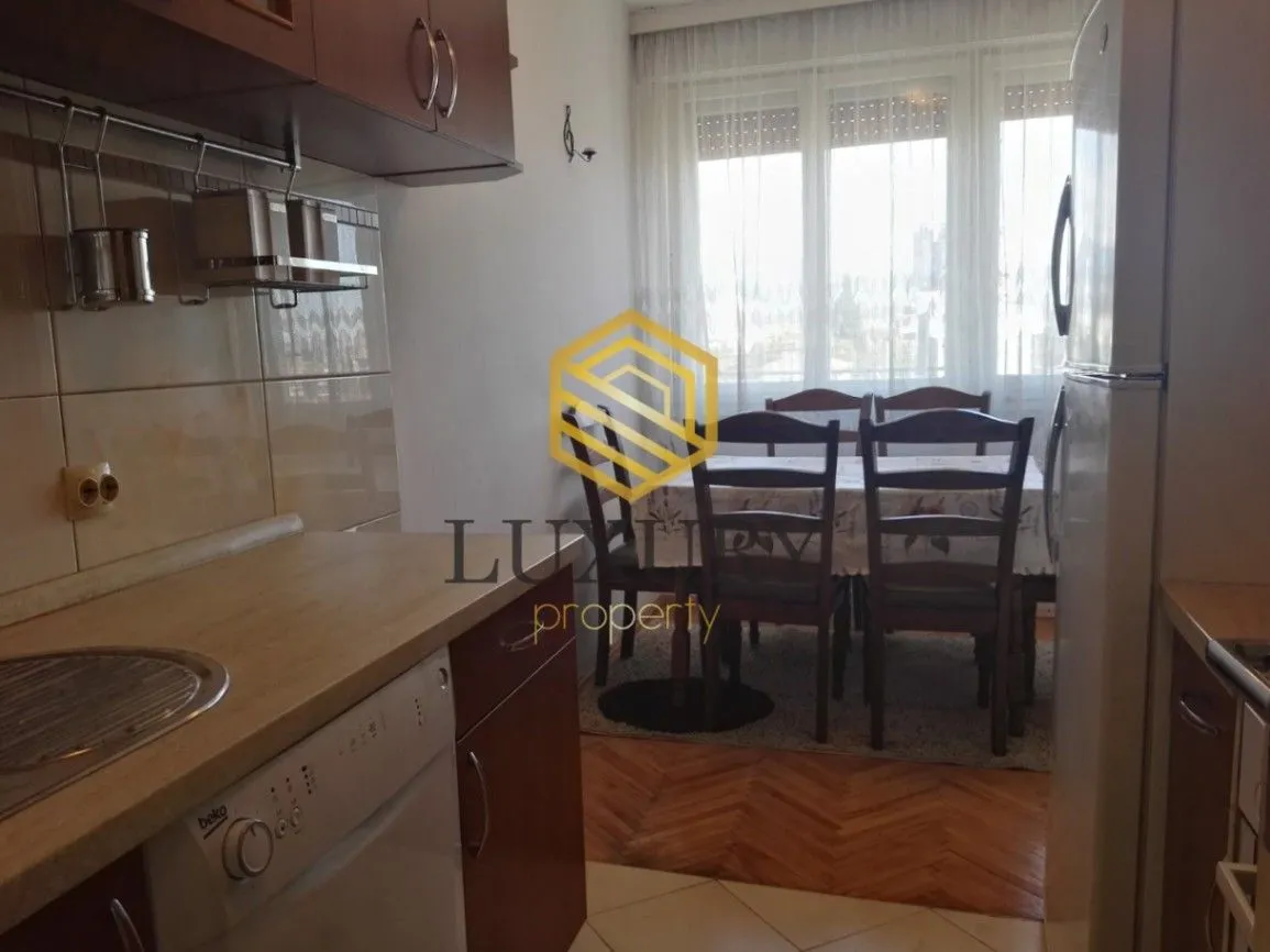 Izdavanje, stan, 54m², Preko Morače, Podgorica