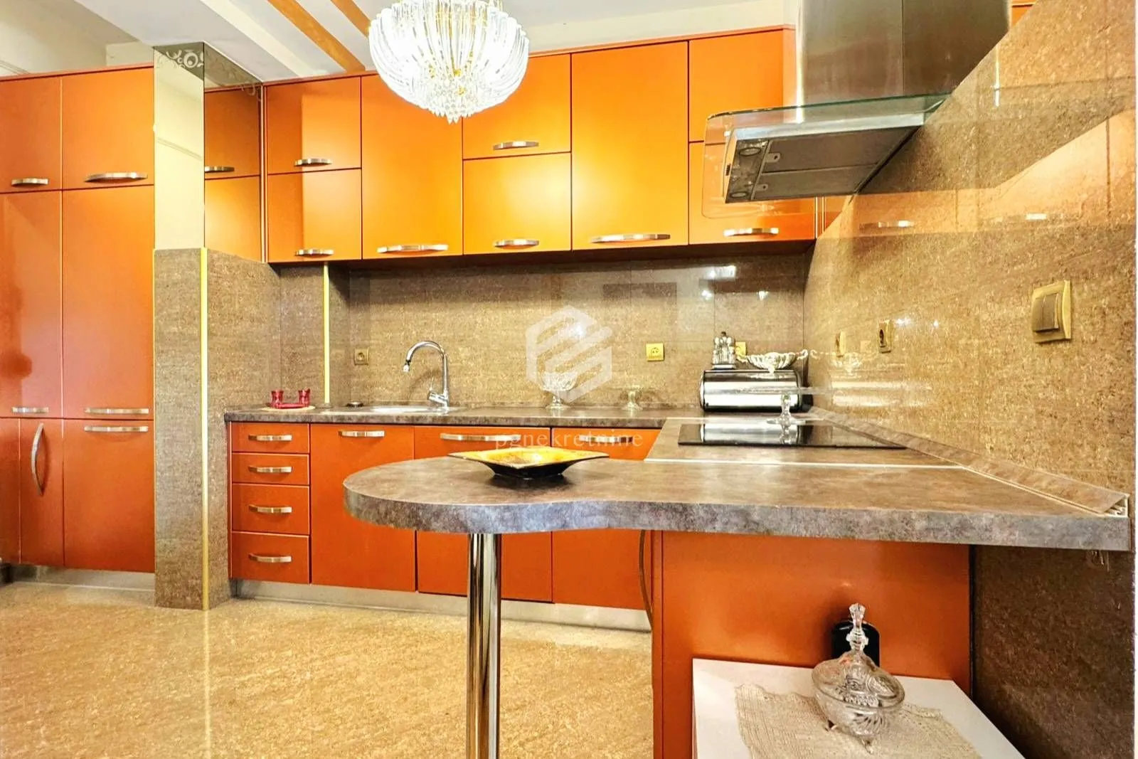 Rent, three bedroom apartment, 115m², Velji Vinogradi, Budva