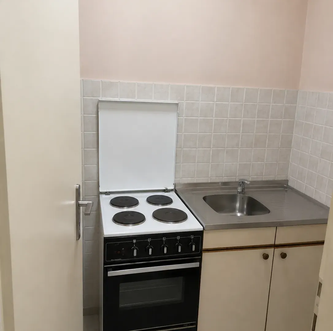 Rent, office space, 35m², Preko Morače, Podgorica