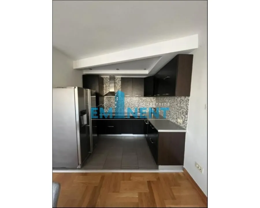 Rent, four bedroom apartment, 120m², Voždovac Sve Podlokacije, Beograd